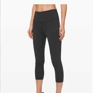 Lululemon wunder under crop